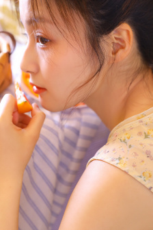 02bbb